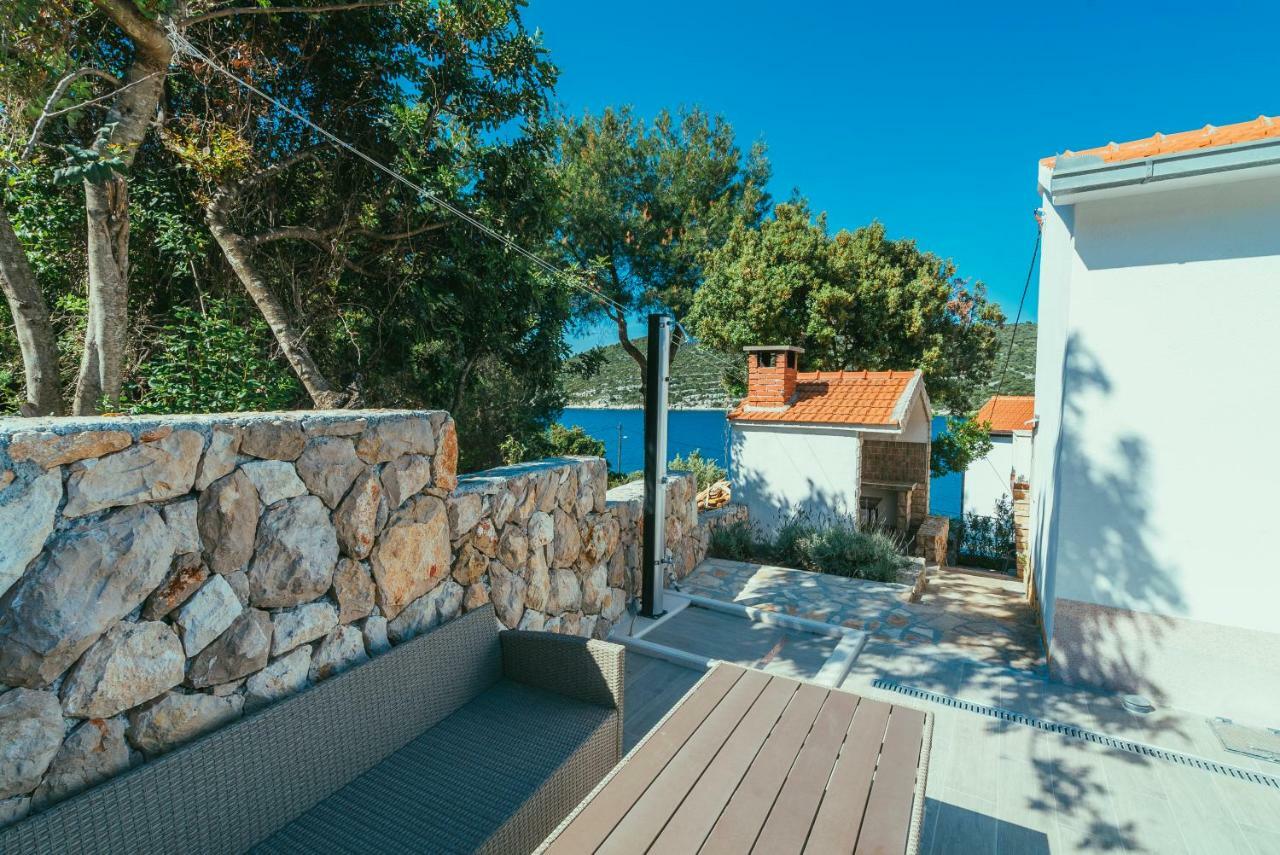 Villa Relax Veliki Drvenik Exterior foto