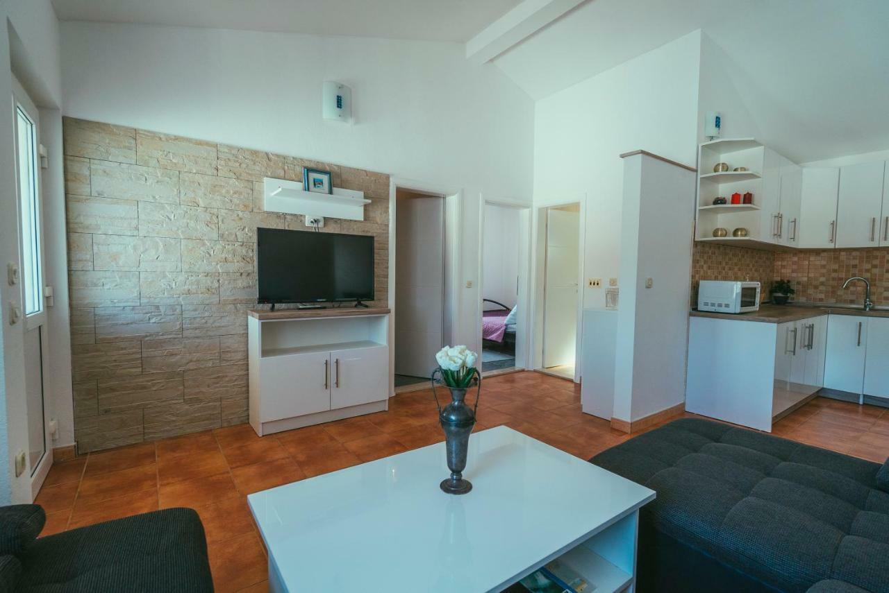 Villa Relax Veliki Drvenik Exterior foto